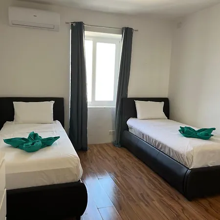 Qawra 3 Bed Seaview With Common Pool Apartment